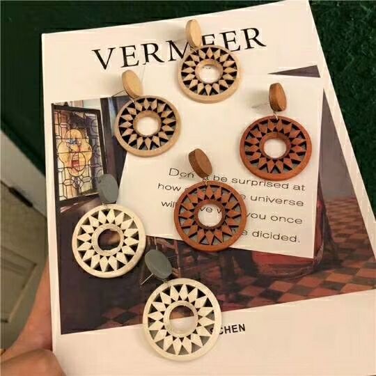 Retro Wood Earrings