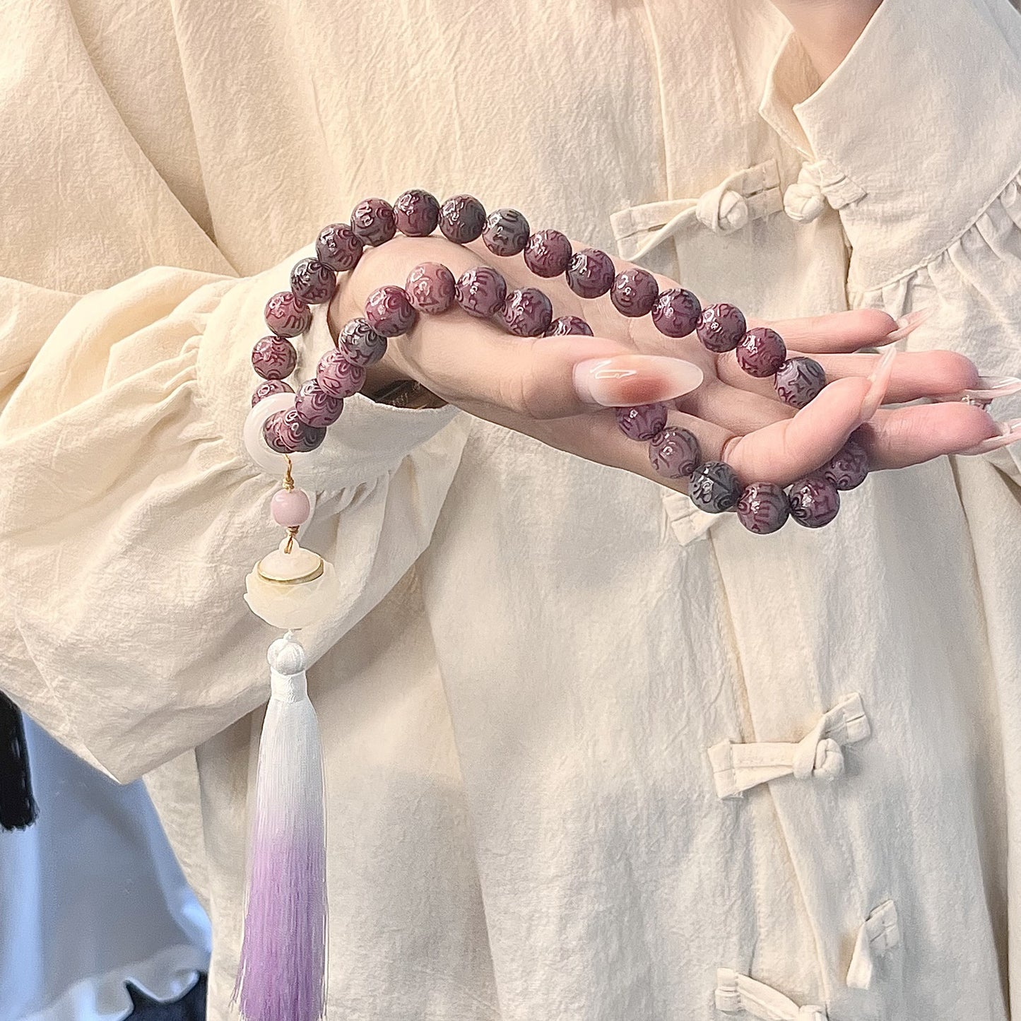 Hainan White Jade Handheld Chain Buddha