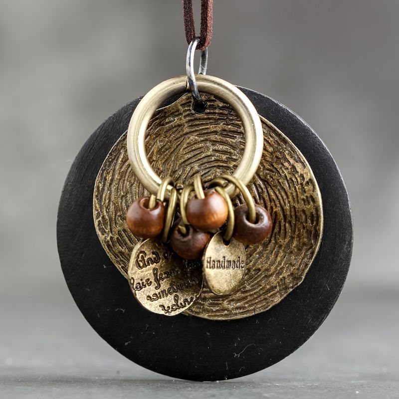 Wooden long sweater chain