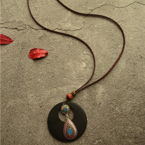 Retro Wooden Jewellery Pendant Sweater Chain Necklace