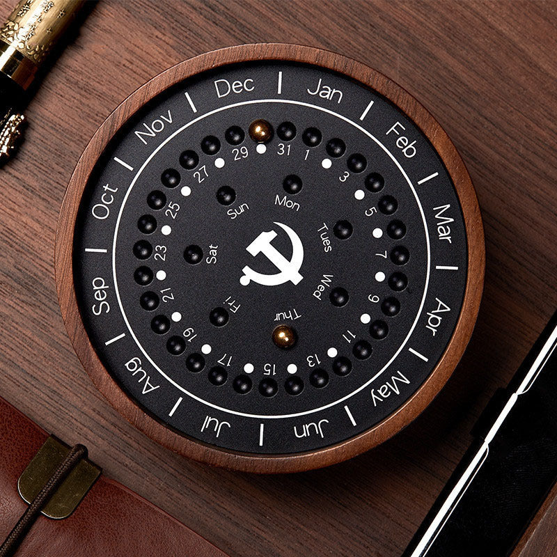 Wooden Calendar Decoration