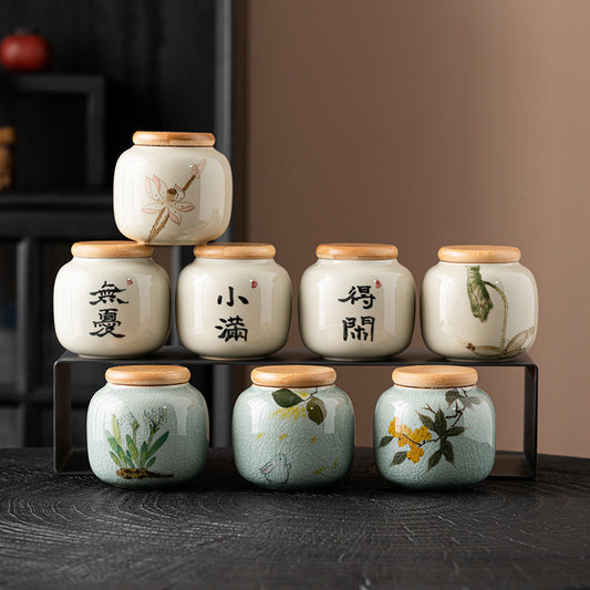 Mini Chinese Ceramic Tea Container 