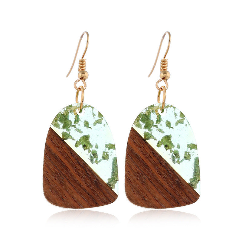 Vintage resin wood earrings green spark